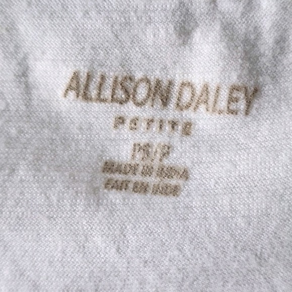 Allison Daley White Tank Women's Petite Small PS 3D Flower Embroidery Daisy Top - Picture 3 of 15